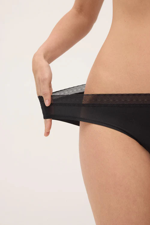 Slip mini adattabile con pizzo
