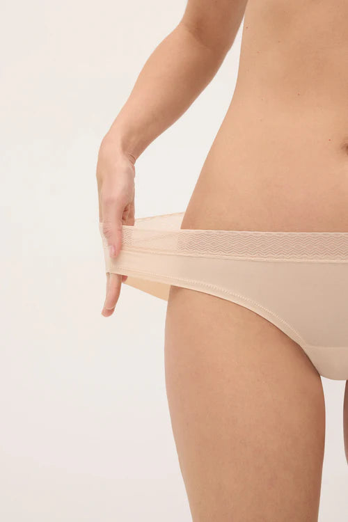 Slip mini adattabile con pizzo