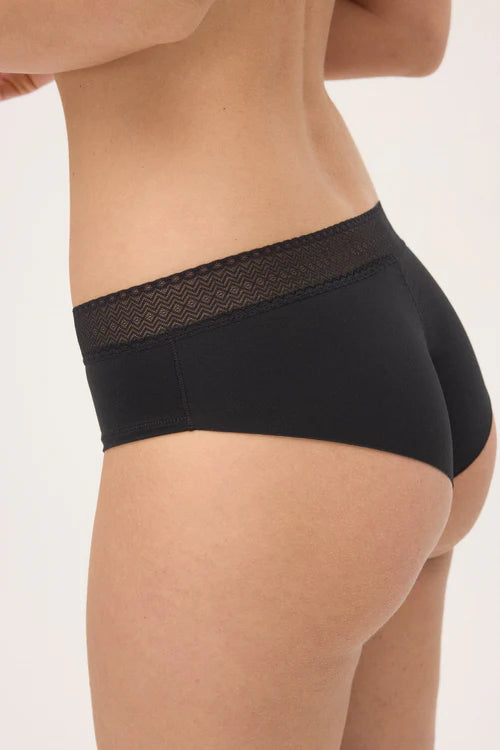 Brasiliana adattabile con pizzo