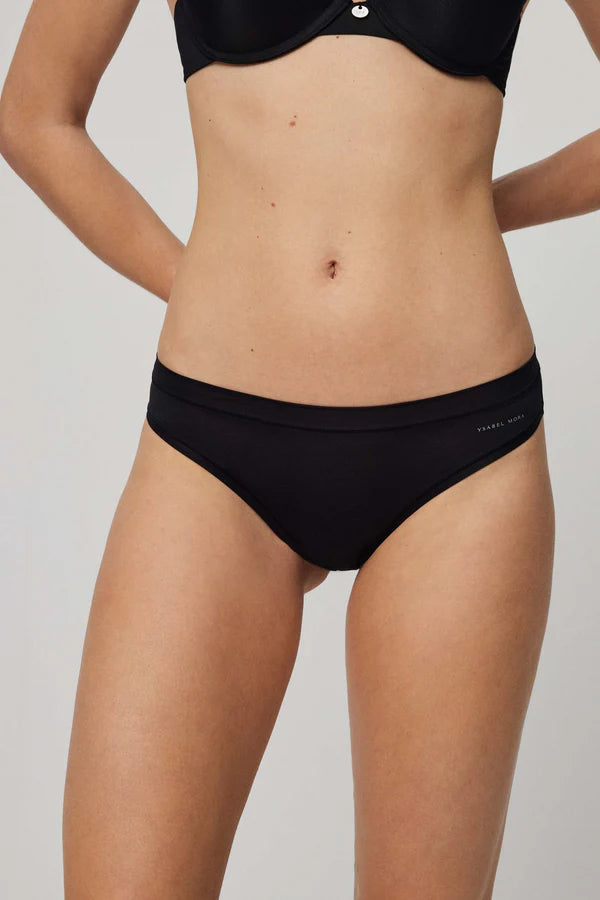 Mutandina bassa invisibile adattabile