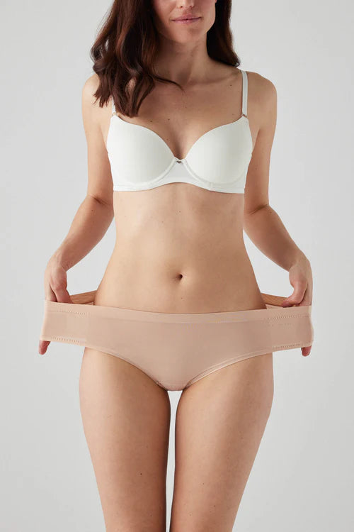 Mutandina media invisibile adattabile